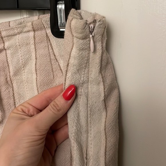 Urban outfitters high waisted striped shorts - Picture 4 of 8